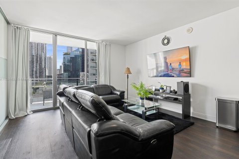 Condo in Miami, Florida, 1 bedroom  № 1814408 - photo 10