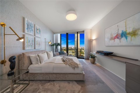 Condo in Miami, Florida, 4 bedrooms  № 1864964 - photo 15