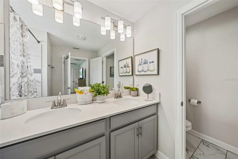 Adosado en venta en Davenport, Florida, 4 dormitorios, 177.81 m2 № 2208048 - foto 20