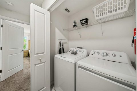 Adosado en venta en Davenport, Florida, 4 dormitorios, 177.81 m2 № 2208048 - foto 21