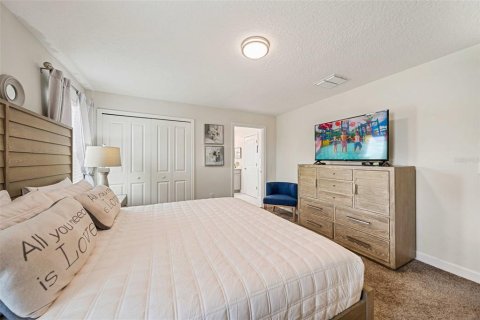 Adosado en venta en Davenport, Florida, 4 dormitorios, 177.81 m2 № 2208048 - foto 17