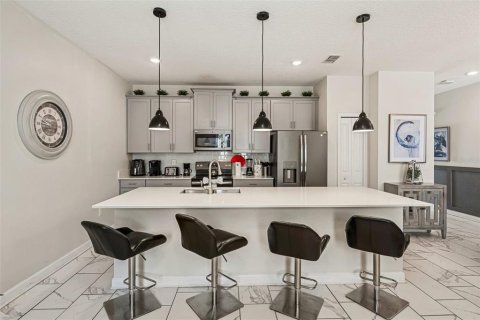 Adosado en venta en Davenport, Florida, 4 dormitorios, 177.81 m2 № 2208048 - foto 3