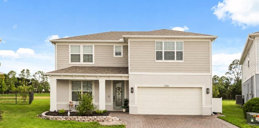 Casa en Clermont, Florida 5 dormitorios, 269.42 m2 № 2350201