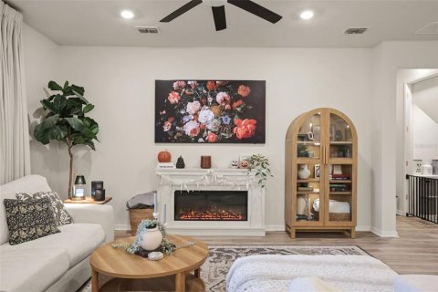Casa en venta en Clermont, Florida, 5 dormitorios, 269.42 m2 № 2350201 - foto 3