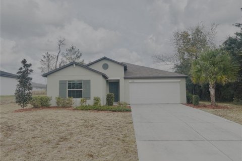 Villa ou maison à Ocala, Floride 4 chambres, 179.3 m2 № 2379398