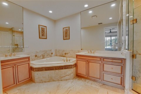 Condo in Boca Raton, Florida, 3 bedrooms  № 1863136 - photo 22