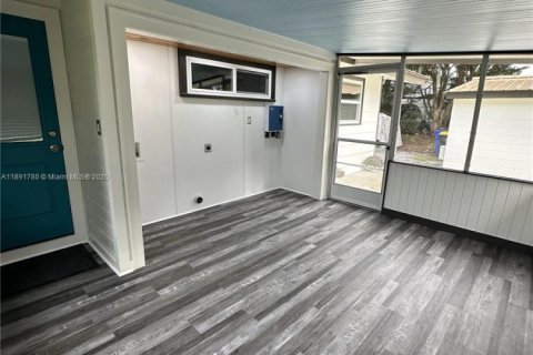 Villa ou maison à vendre à Sebring, Floride: 3 chambres, 189.52 m2 № 1946817 - photo 2