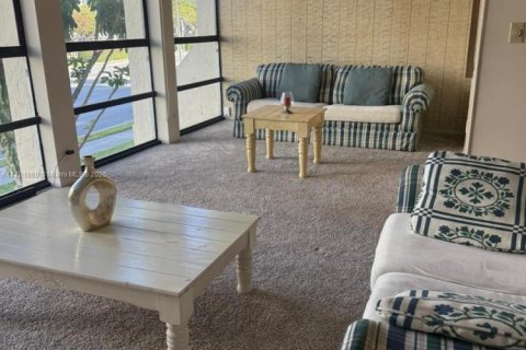 Condo in Hallandale Beach, Florida, 1 bedroom  № 1968301 - photo 6