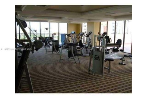 Appartement à louer à Miami, Floride: 2 chambres, 110.37 m2 № 1952333 - photo 6