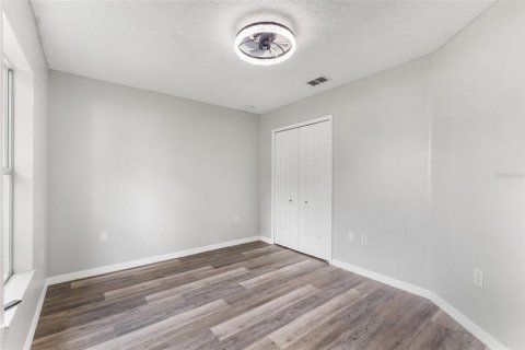 Villa ou maison à vendre à Spring Hill, Floride: 4 chambres, 162.39 m2 № 2427440 - photo 27