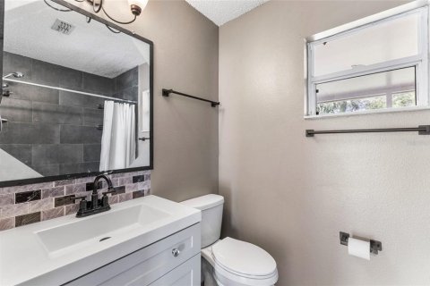 Villa ou maison à vendre à Spring Hill, Floride: 4 chambres, 162.39 m2 № 2427440 - photo 22