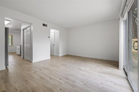 Купить коммерческую недвижимость в Винтер-Парк, Флорида 4 спальни, 185.8м2, № 1900057 - фото 8