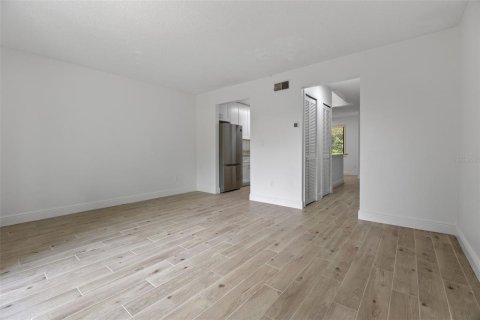 Купить коммерческую недвижимость в Винтер-Парк, Флорида 4 спальни, 185.8м2, № 1900057 - фото 18