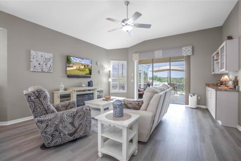 House in Lecanto, Florida 3 bedrooms, 155.89 sq.m. № 1654363 - photo 13