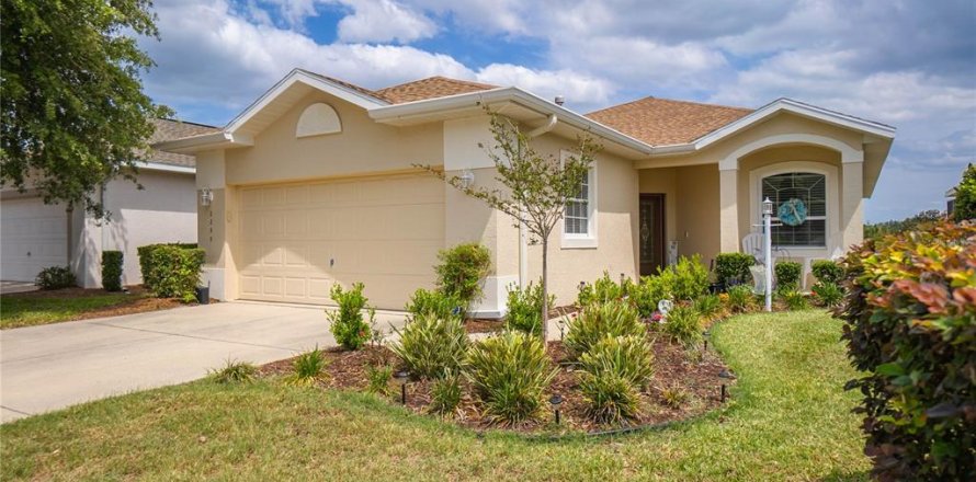 House in Lecanto, Florida 3 bedrooms, 155.89 sq.m. № 1654363