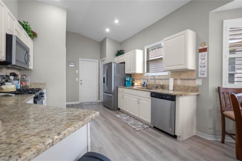 House in Lecanto, Florida 3 bedrooms, 155.89 sq.m. № 1654363 - photo 8