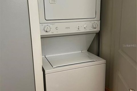 Снять в аренду кондоминиум в Сарасота, Флорида 3 комнаты, 89.84м2, № 1552224 - фото 24