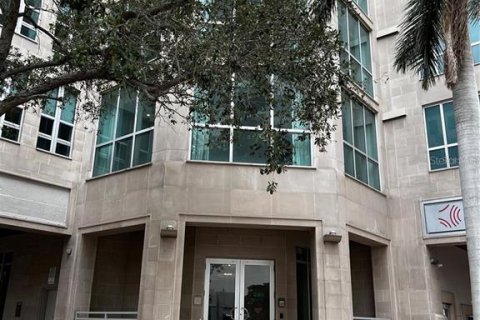 Снять в аренду кондоминиум в Сарасота, Флорида 3 комнаты, 89.84м2, № 1552224 - фото 2