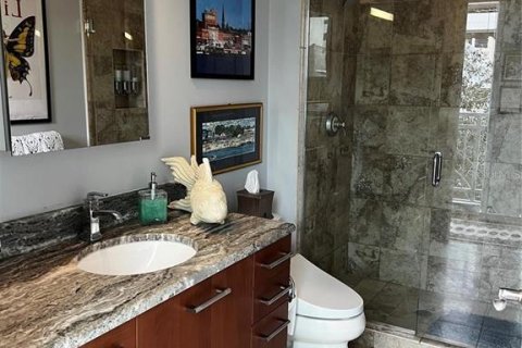 Снять в аренду кондоминиум в Сарасота, Флорида 3 комнаты, 89.84м2, № 1552224 - фото 23