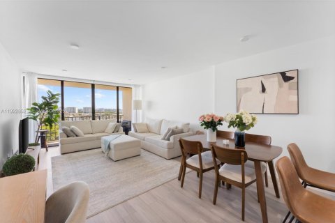 Copropriété à louer à North Miami, Floride: 1 chambre, 72.65 m2 № 1976721 - photo 4