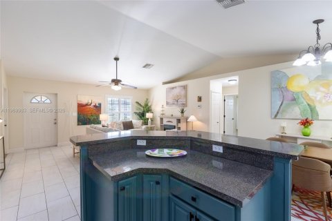 Casa en alquiler en Lake Placid, Florida, 3 dormitorios, 154.59 m2 № 2031020 - foto 8