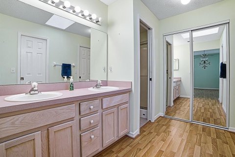 Купить виллу или дом в Лисбург, Флорида 8 комнат, 162.11м2, № 2110916 - фото 28