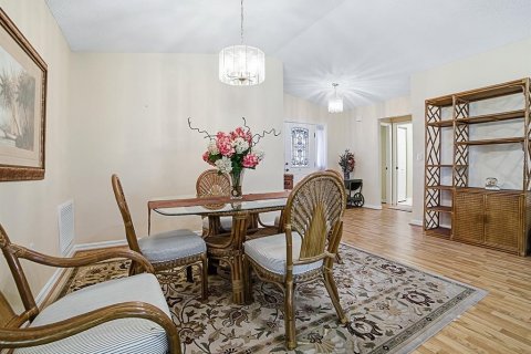 Купить виллу или дом в Лисбург, Флорида 8 комнат, 162.11м2, № 2110916 - фото 6