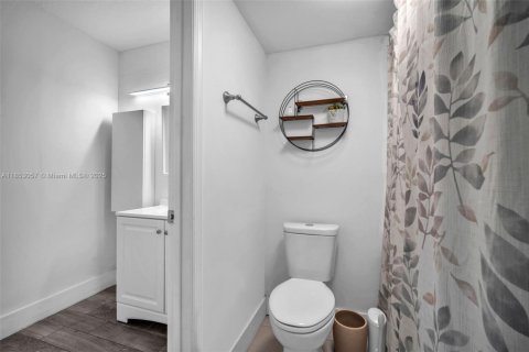 Снять в аренду кондоминиум в Дейви, Флорида 1 спальня, 60.76м2, № 1958386 - фото 20