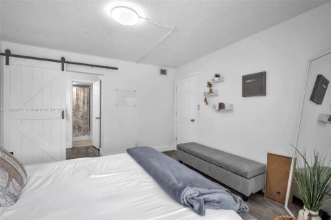 Снять в аренду кондоминиум в Дейви, Флорида 1 спальня, 60.76м2, № 1958386 - фото 15