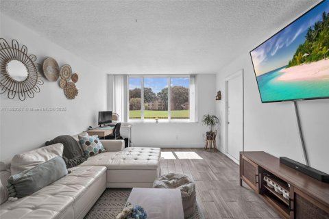 Снять в аренду кондоминиум в Дейви, Флорида 1 спальня, 60.76м2, № 1958386 - фото 7