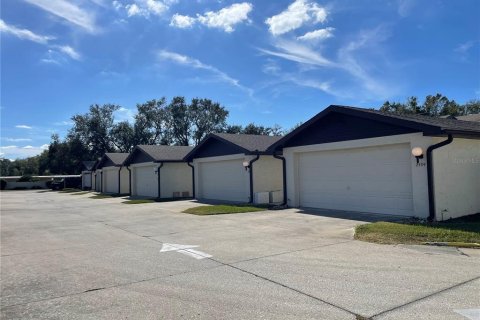 Condominio en venta en Winter Haven, Florida, 2 dormitorios, 110.37 m2 № 1545524 - foto 4