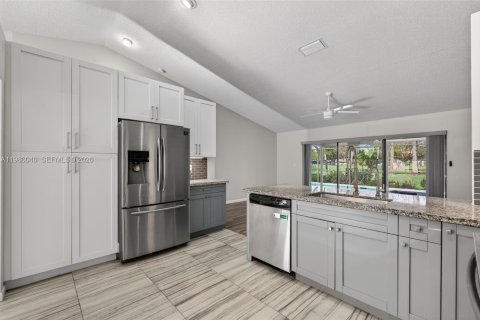 Villa ou maison à vendre à Margate, Floride: 3 chambres, 150.04 m2 № 2044772 - photo 26