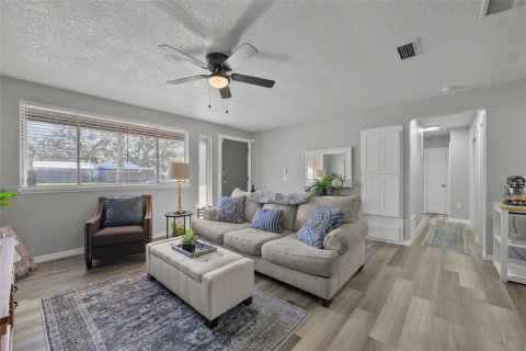 Casa en venta en Palatka, Florida, 3 dormitorios, 142.14 m2 № 1572711 - foto 6