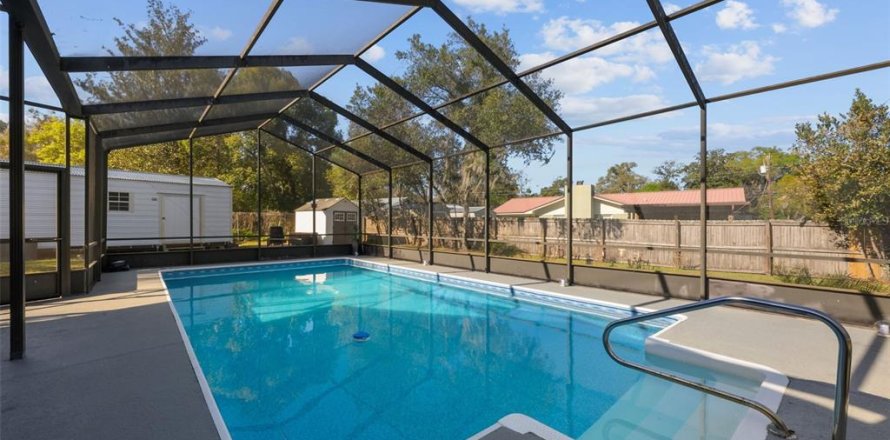 Villa ou maison à Palatka, Floride 3 chambres, 142.14 m2 № 1572711