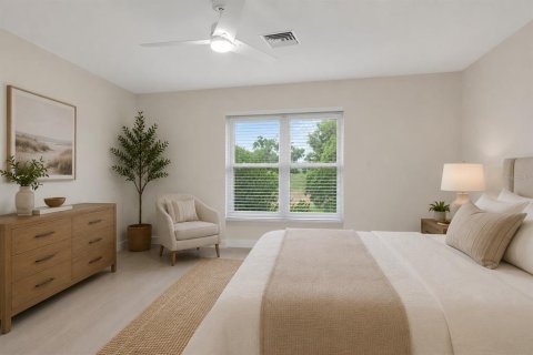 Condo in Sun City Center, Florida, 2 bedrooms  № 2210126 - photo 17