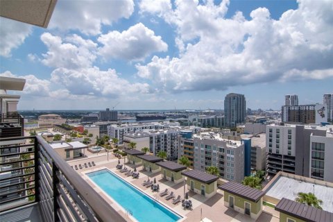 Condo in Tampa, Florida, 2 bedrooms  № 1751536 - photo 29