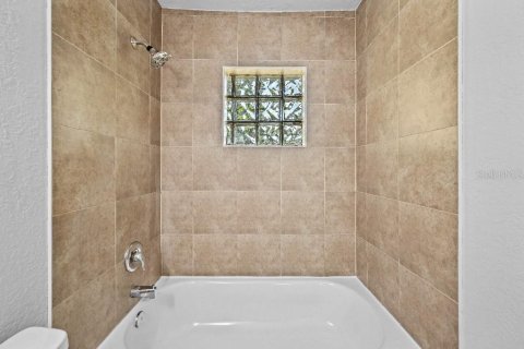 Villa ou maison à vendre à DeLand, Floride: 3 chambres, 118.45 m2 № 1909694 - photo 23