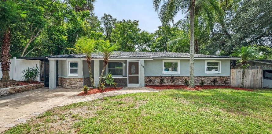 Villa ou maison à DeLand, Floride 3 chambres, 118.45 m2 № 1909694