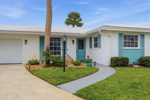 Condo in Englewood, Florida, 3 bedrooms № 2221708 - photo 3