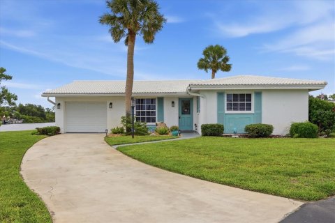 Condo in Englewood, Florida, 3 bedrooms № 2221708 - photo 2