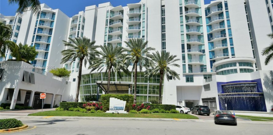 Condo in Aventura, Florida, 1 bedroom № 1858557