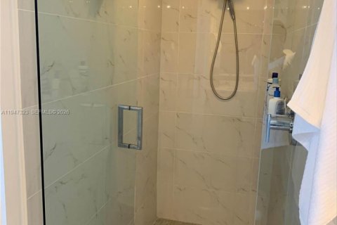 Купить кондоминиум в Норт-Майами-Бич, Флорида 2 спальни, 104.33м2, № 2003523 - фото 15