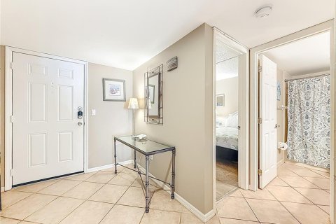 Copropriété à vendre à Indian Shores, Floride: 2 chambres, 130.06 m2 № 2102296 - photo 2