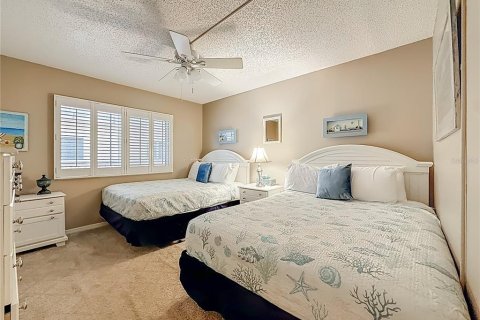 Copropriété à vendre à Indian Shores, Floride: 2 chambres, 130.06 m2 № 2102296 - photo 16