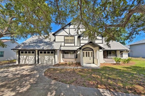 Villa ou maison à Merrit Island, Floride 4 chambres, 285.77 m2 № 2111439