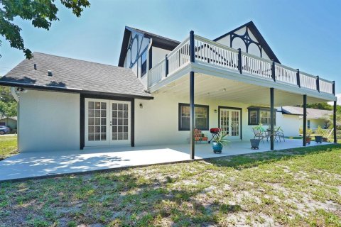 House in Merrit Island, Florida 4 bedrooms, 285.77 sq.m. № 2111439 - photo 30