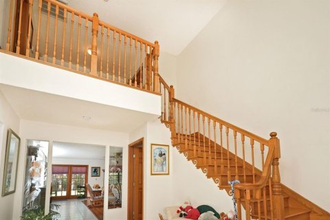 House in Merrit Island, Florida 4 bedrooms, 285.77 sq.m. № 2111439 - photo 26