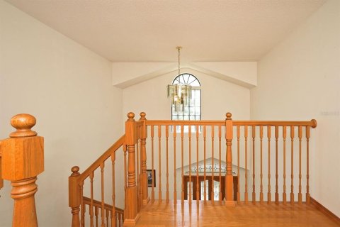House in Merrit Island, Florida 4 bedrooms, 285.77 sq.m. № 2111439 - photo 16