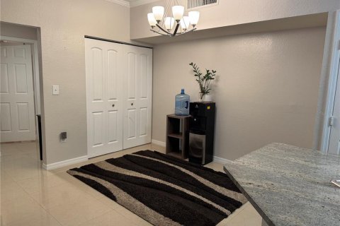 Condo in Tampa, Florida, 1 bedroom  № 1876761 - photo 8