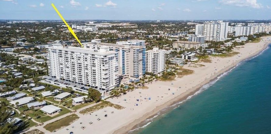 Condominio en Pompano Beach, Florida, 2 dormitorios  № 2247937